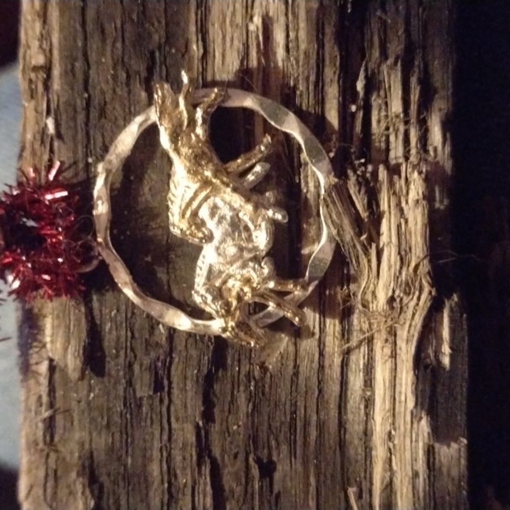 Horses pendent - Picture 2 of 2